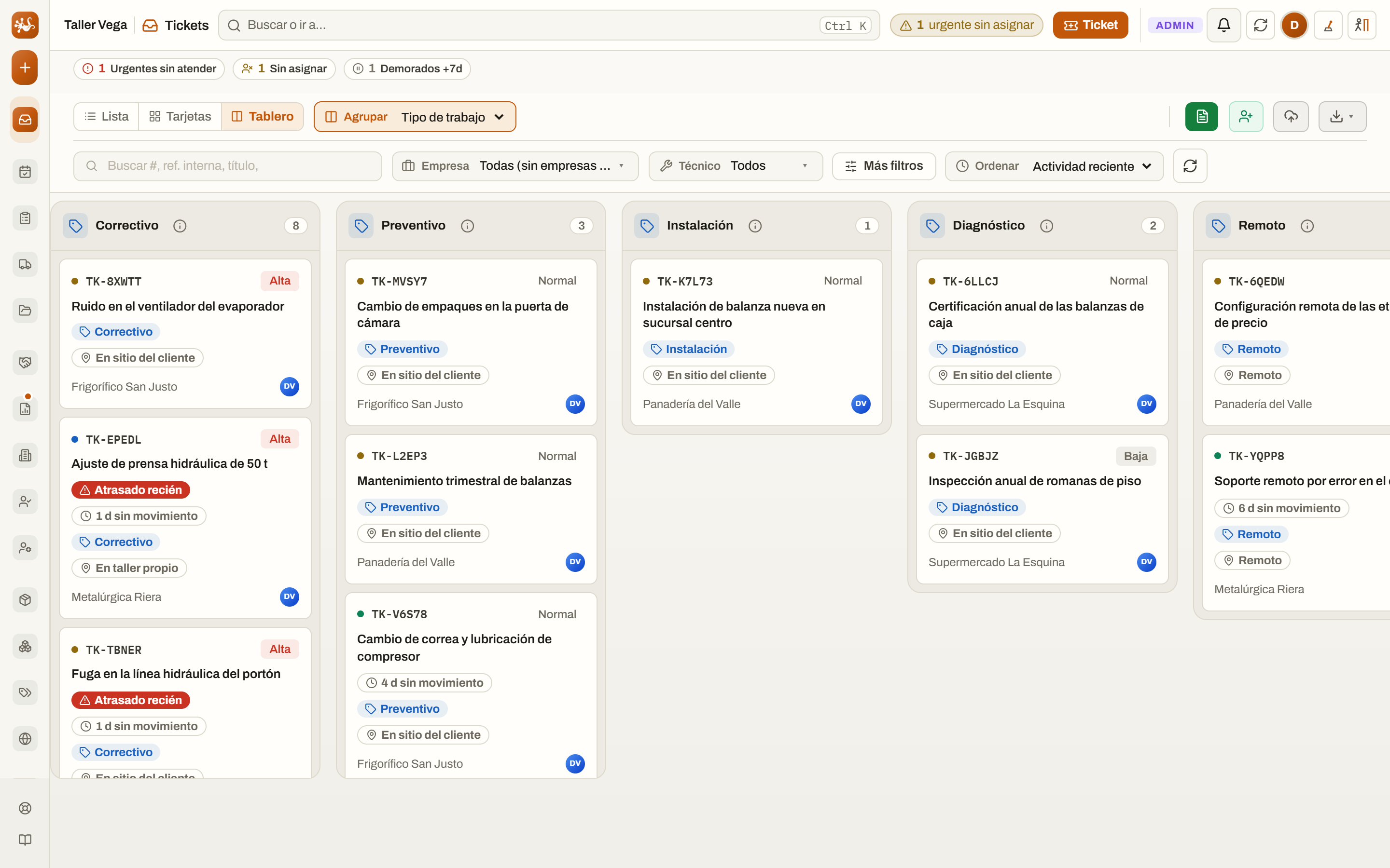 El tablero de Nodux con los tickets agrupados por tipo de trabajo: columnas de Correctivo, Preventivo, Instalación, Diagnóstico y Remoto.